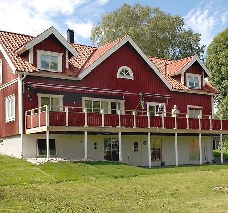 Overgrans Jordbruk Hotel Bålsta Exterior foto